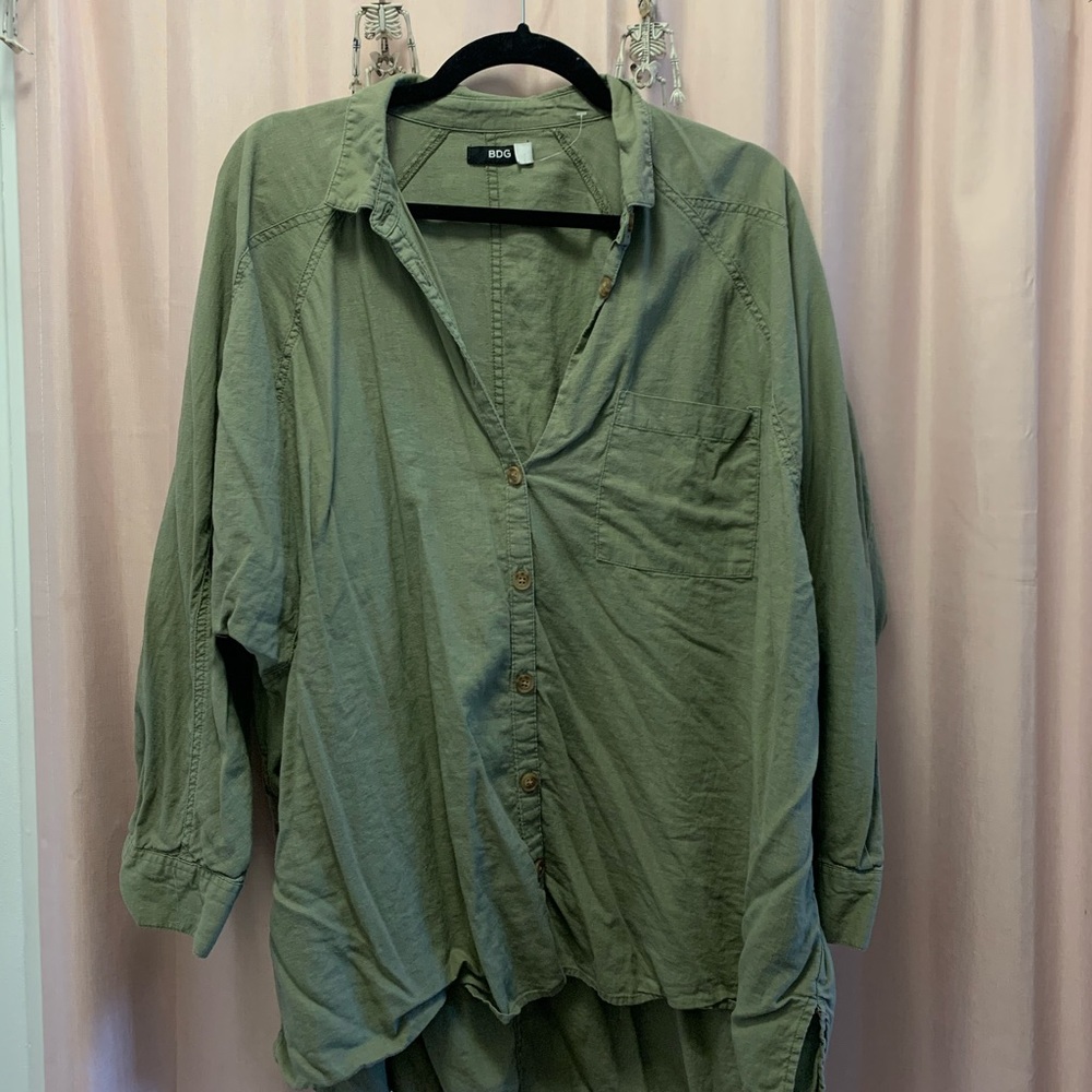 BDG Button down